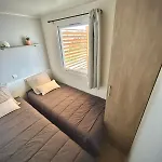 Apartment Tiny House La Nouvelle *