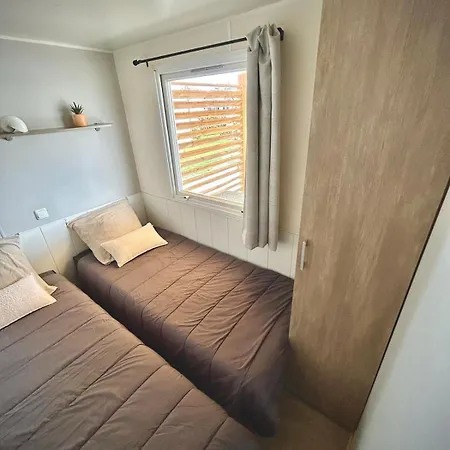Apartment Tiny House La Nouvelle *
